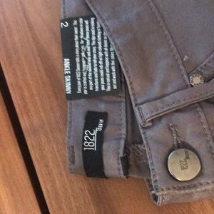 1822 Denim Jeans - NWT 1822 waxed gray ankle skinny jeans 1822 Denim Jeans - NWT 1822 waxed gray ankle skinny jeans